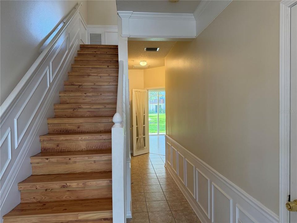 For Rent: $2,900 (3 beds, 2 baths, 1844 Square Feet)