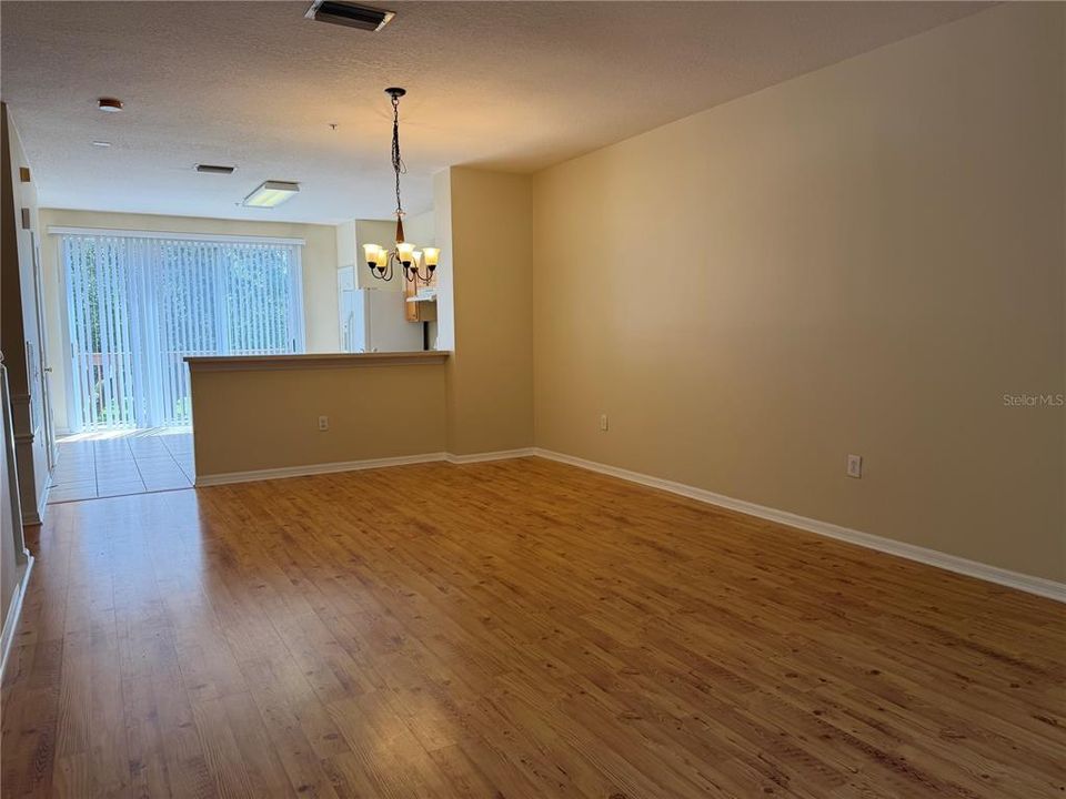 For Rent: $2,900 (3 beds, 2 baths, 1844 Square Feet)