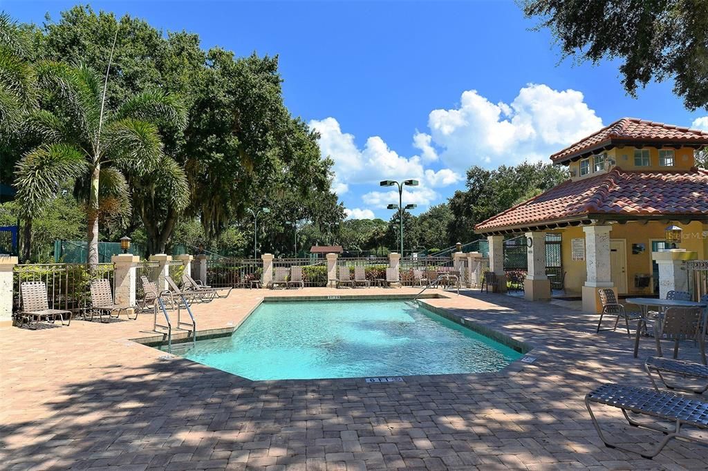 For Sale: $575,000 (3 beds, 2 baths, 2222 Square Feet)