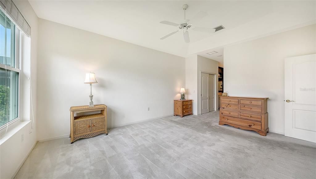 For Sale: $575,000 (3 beds, 2 baths, 2222 Square Feet)