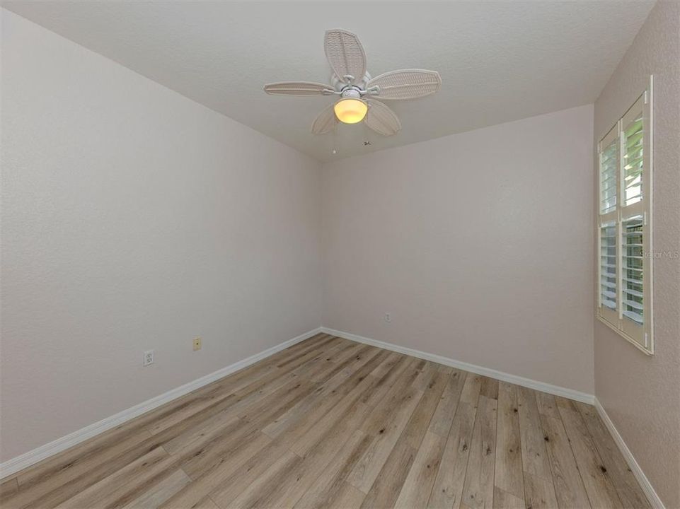 For Sale: $445,000 (3 beds, 2 baths, 1484 Square Feet)