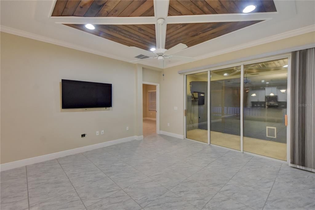 For Rent: $3,000 (3 beds, 2 baths, 1790 Square Feet)