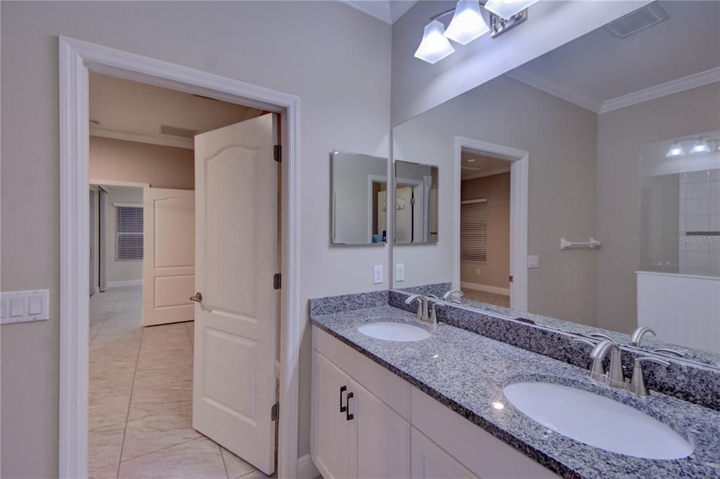 For Rent: $3,000 (3 beds, 2 baths, 1790 Square Feet)