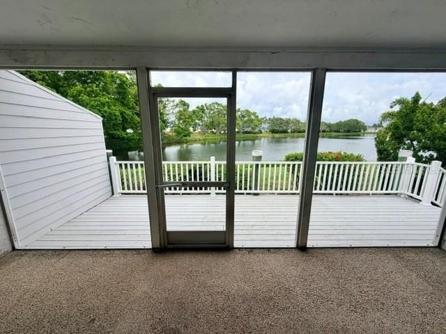 For Sale: $339,500 (2 beds, 2 baths, 1132 Square Feet)