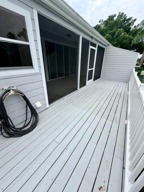 For Sale: $339,500 (2 beds, 2 baths, 1132 Square Feet)