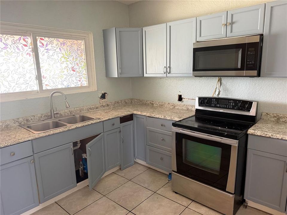 En Venta: $299,000 (3 camas, 1 baños, 1748 Pies cuadrados)