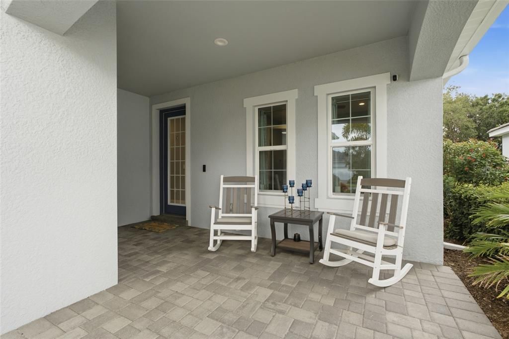 For Sale: $615,000 (3 beds, 2 baths, 2016 Square Feet)