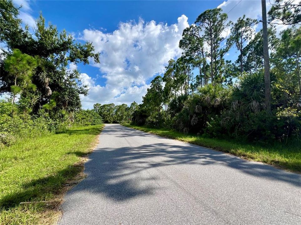 На продажу: $17,900 (0.23 acres)