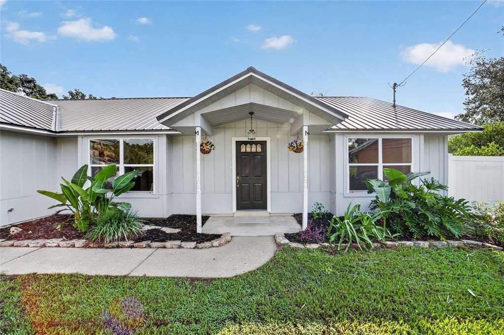 For Sale: $280,000 (3 beds, 2 baths, 1482 Square Feet)