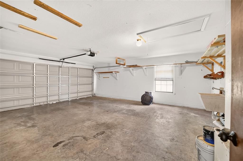 For Sale: $280,000 (3 beds, 2 baths, 1482 Square Feet)