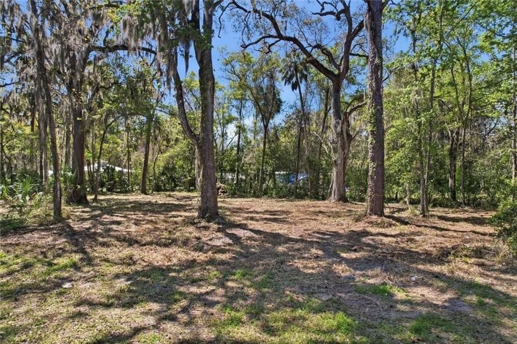 En Venta: $45,900 (0.57 acres)