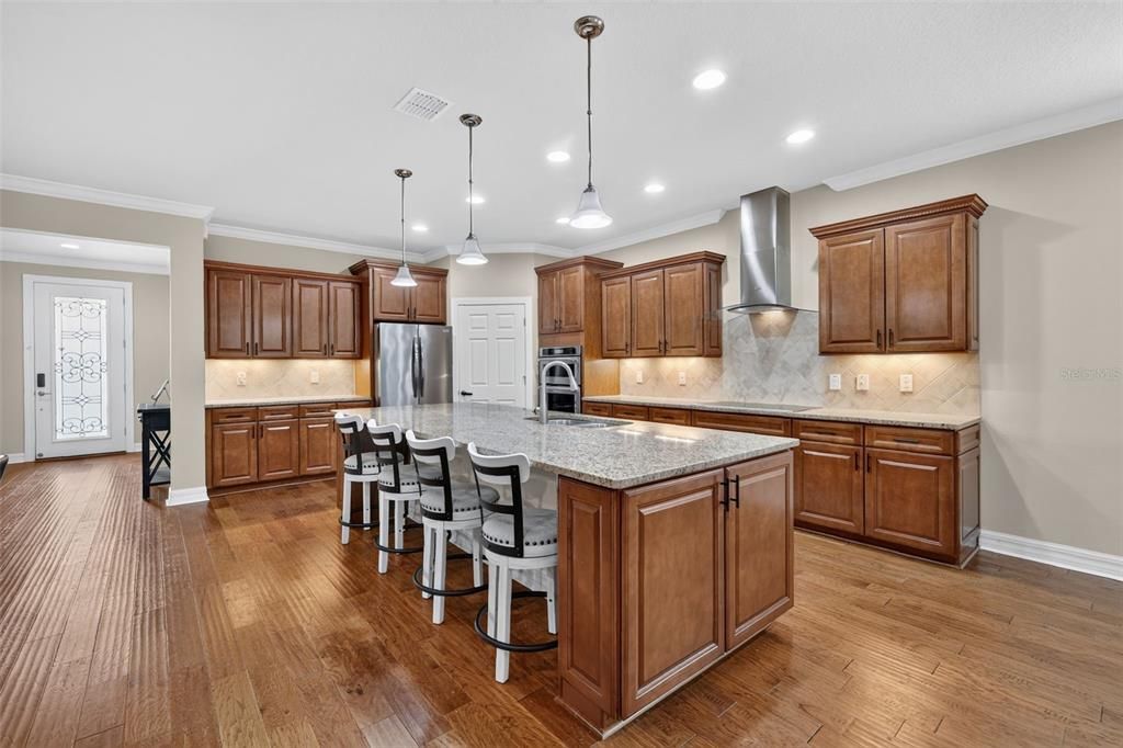Active With Contract: $459,000 (3 beds, 3 baths, 2530 Square Feet)