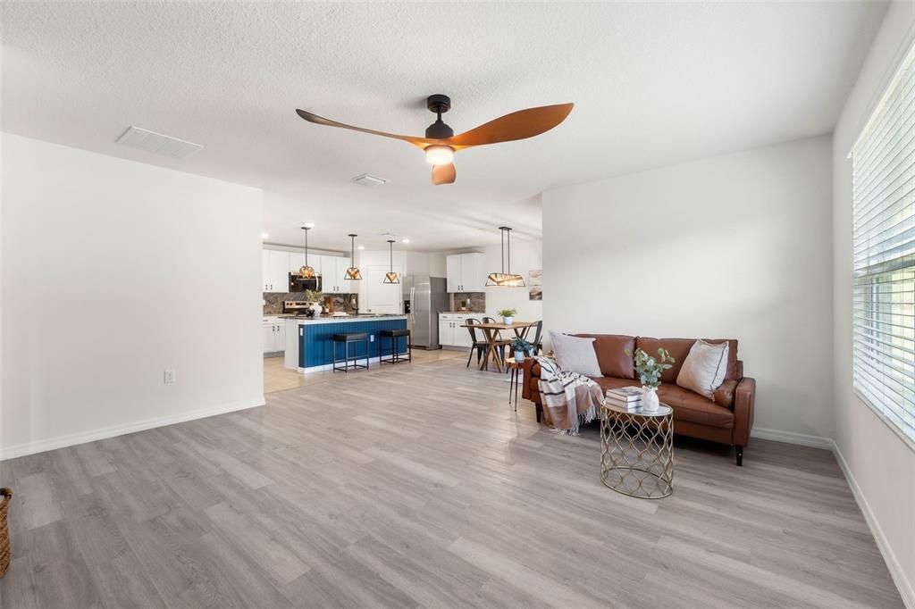 For Sale: $329,900 (4 beds, 2 baths, 1768 Square Feet)