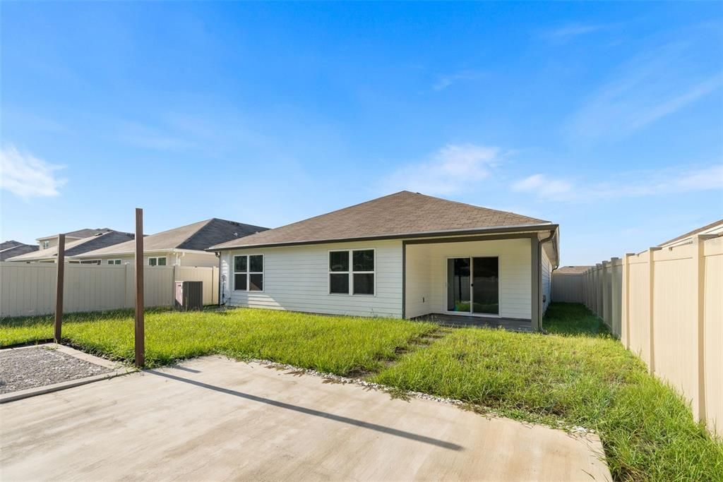 For Sale: $329,900 (4 beds, 2 baths, 1768 Square Feet)