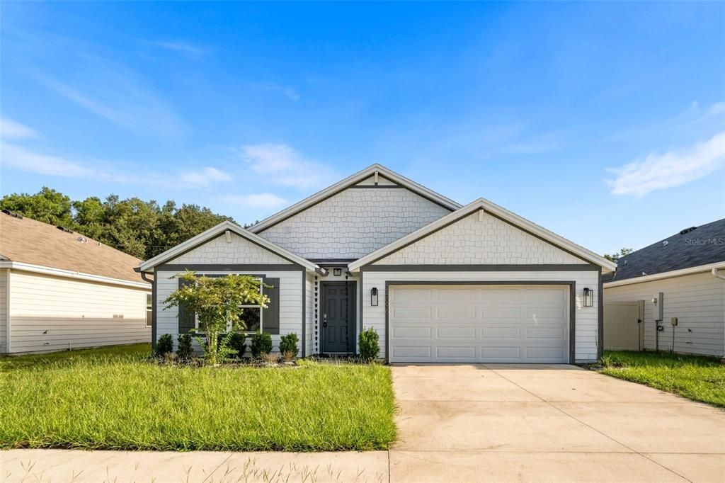 For Sale: $329,900 (4 beds, 2 baths, 1768 Square Feet)