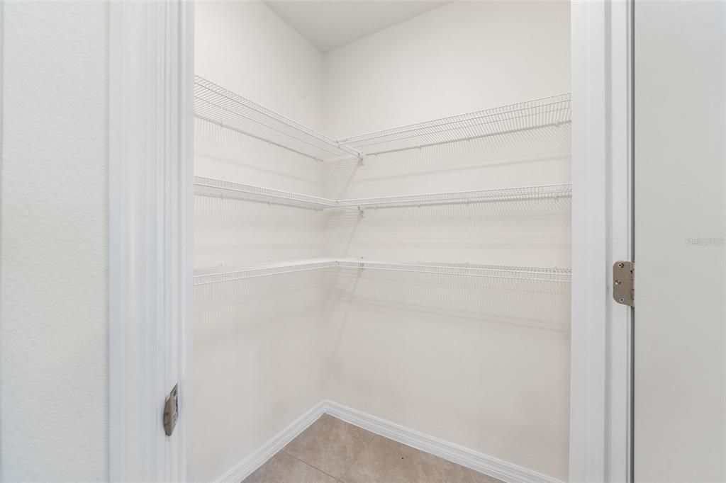 For Sale: $329,900 (4 beds, 2 baths, 1768 Square Feet)