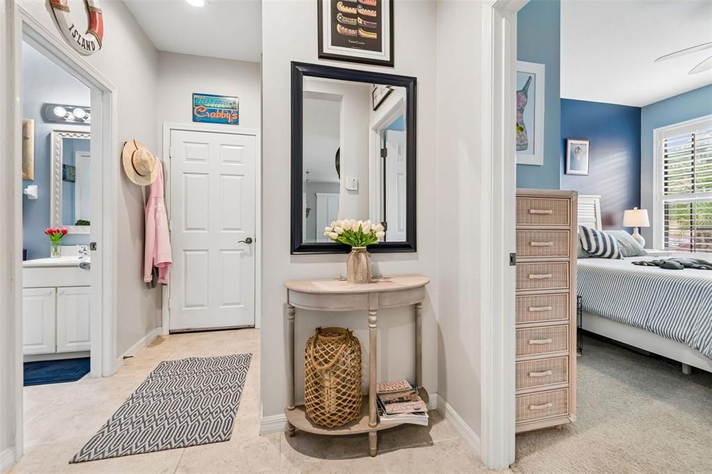Active With Contract: $259,900 (2 beds, 2 baths, 1393 Square Feet)