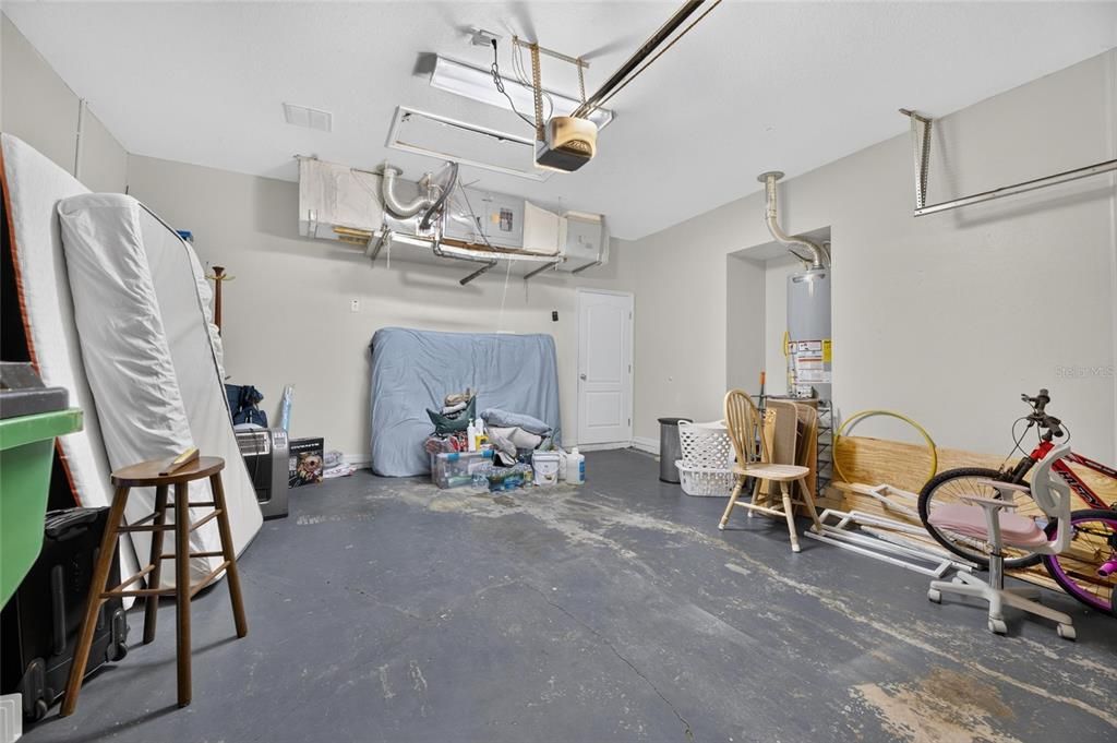 For Sale: $443,950 (4 beds, 2 baths, 1946 Square Feet)