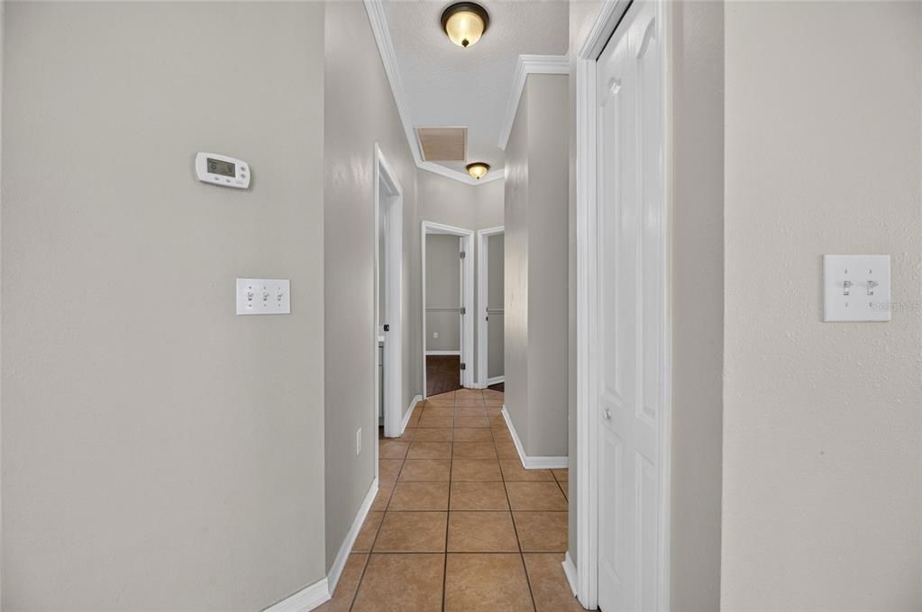 For Sale: $443,950 (4 beds, 2 baths, 1946 Square Feet)