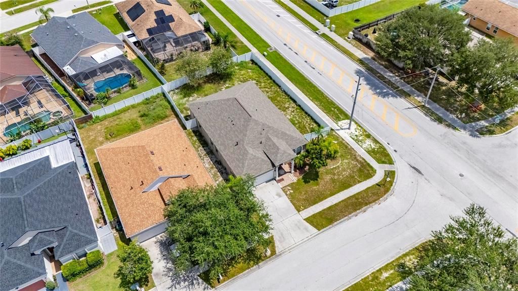 For Sale: $443,950 (4 beds, 2 baths, 1946 Square Feet)