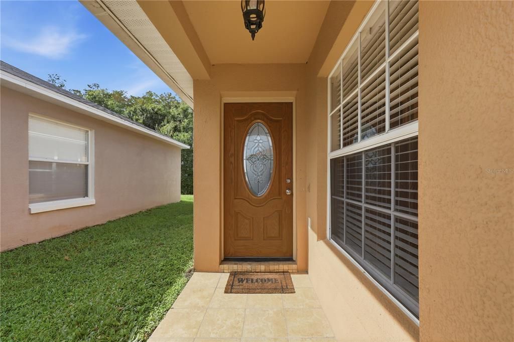 For Sale: $345,000 (3 beds, 2 baths, 1684 Square Feet)