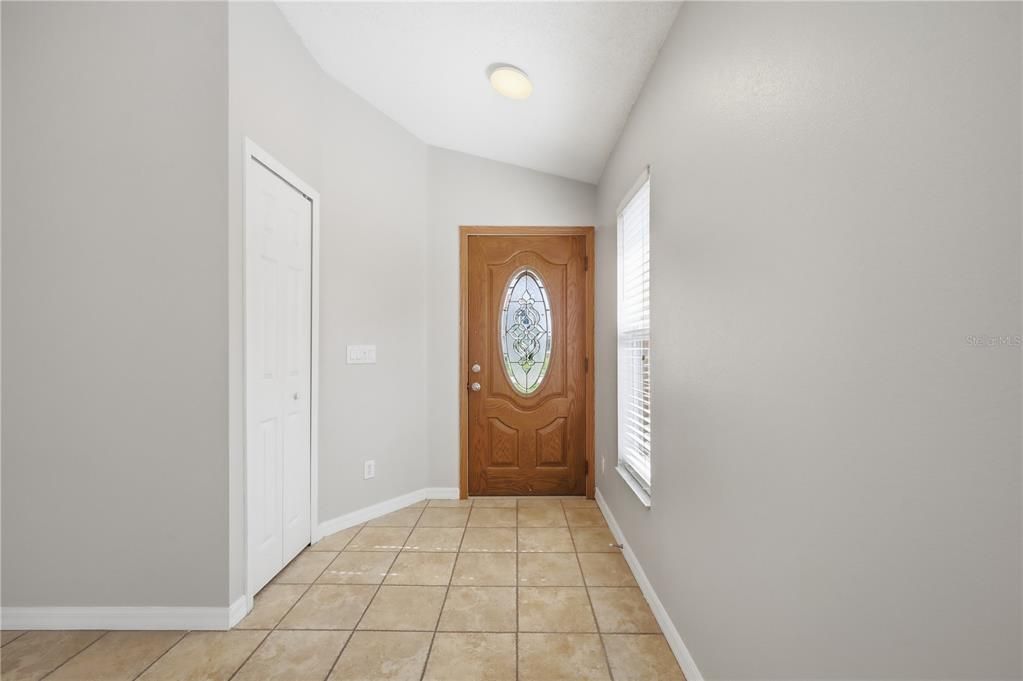 For Sale: $345,000 (3 beds, 2 baths, 1684 Square Feet)