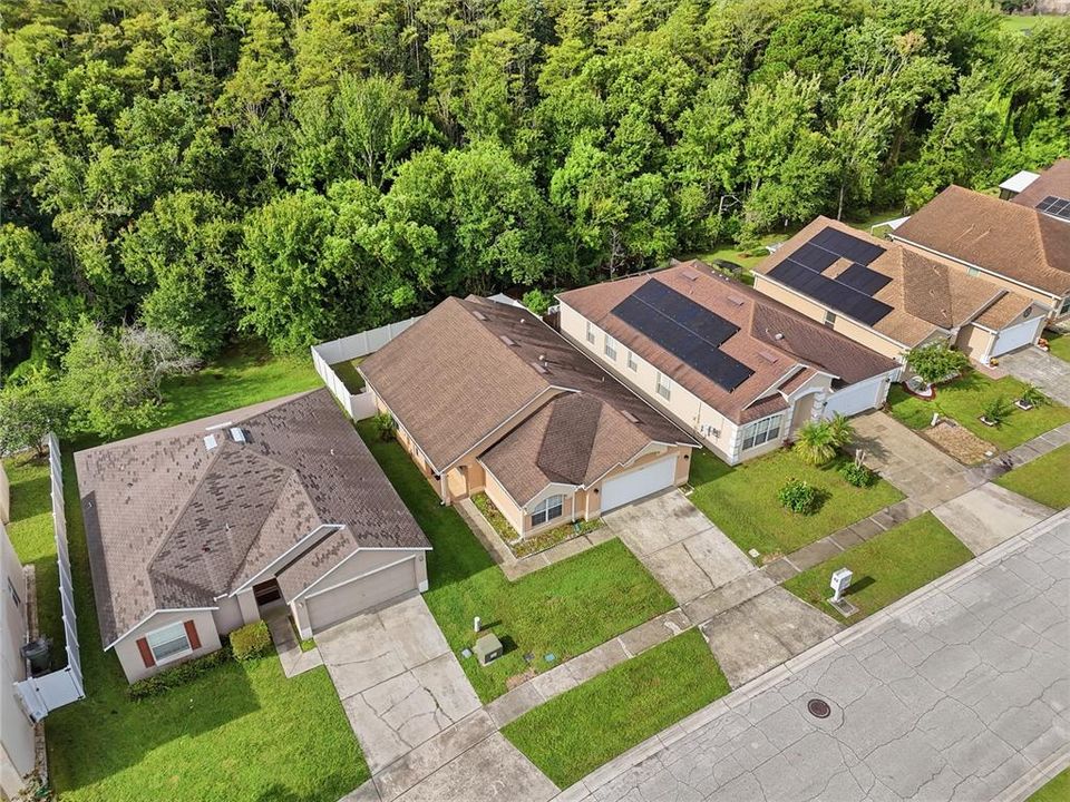 For Sale: $345,000 (3 beds, 2 baths, 1684 Square Feet)