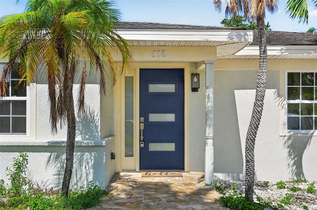 For Sale: $879,000 (3 beds, 2 baths, 1652 Square Feet)