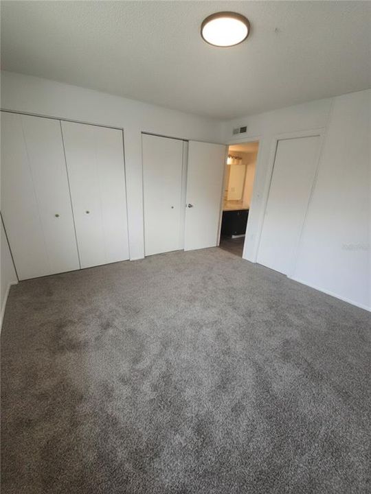 For Rent: $1,650 (2 beds, 1 baths, 1098 Square Feet)