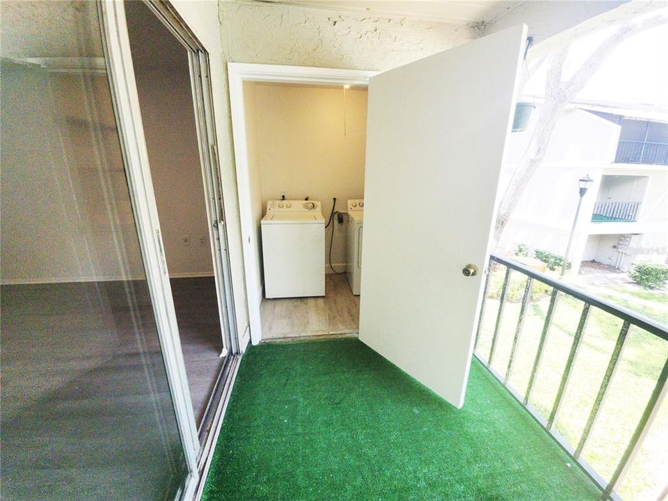 For Rent: $1,650 (2 beds, 1 baths, 1098 Square Feet)