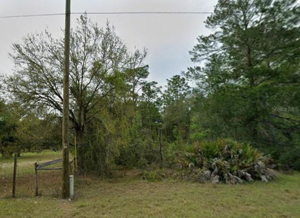 На продажу: $74,950 (2.65 acres)