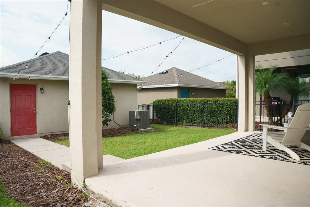 На продажу: $399,990 (3 спален, 2 ванн, 2378 Квадратных фут)