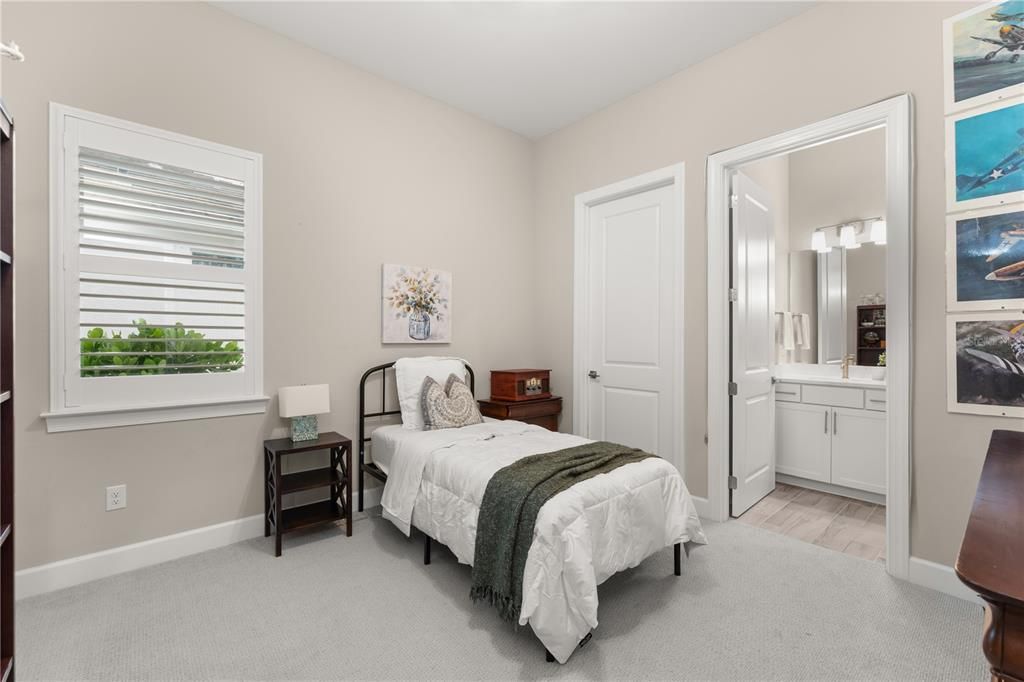 For Sale: $1,130,000 (3 beds, 3 baths, 2797 Square Feet)