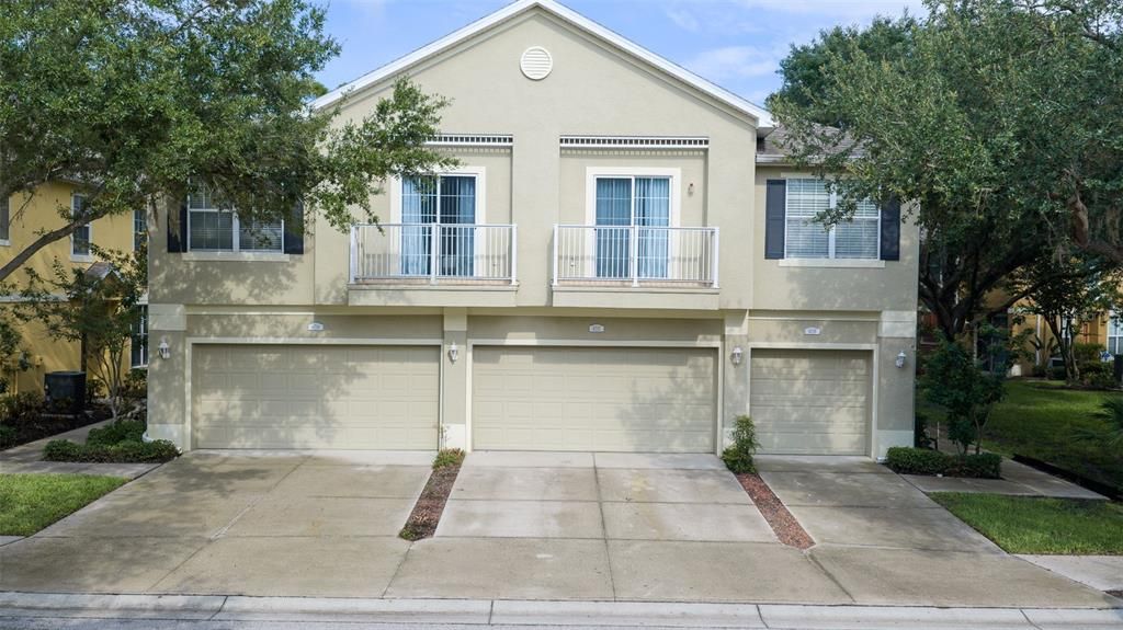 For Sale: $259,900 (3 beds, 2 baths, 1609 Square Feet)
