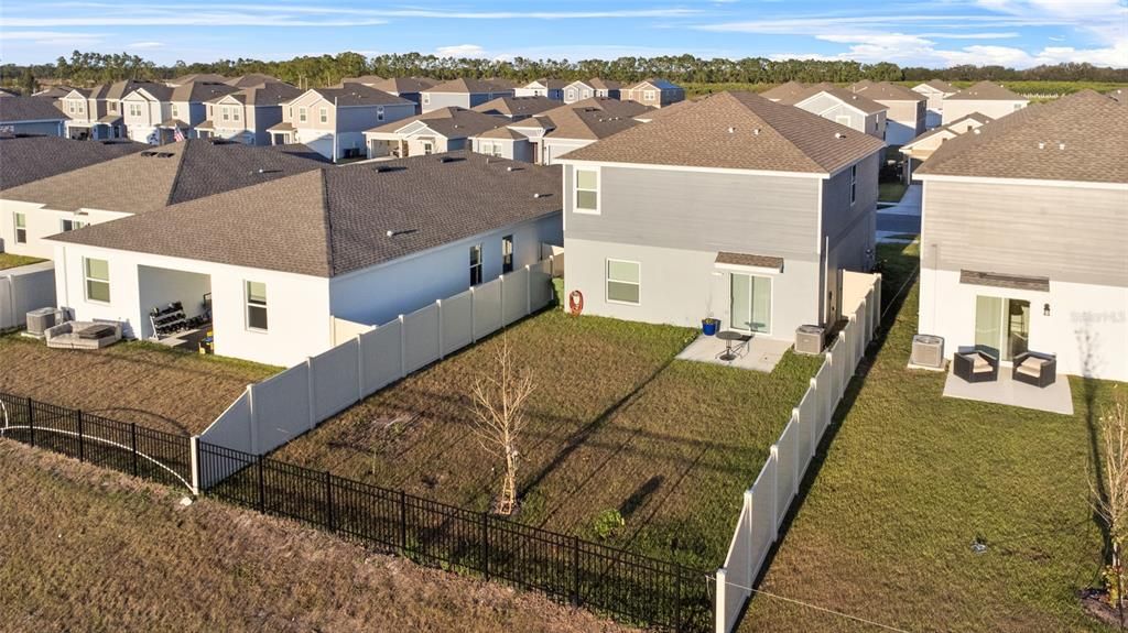 For Rent: $2,200 (4 beds, 2 baths, 1933 Square Feet)