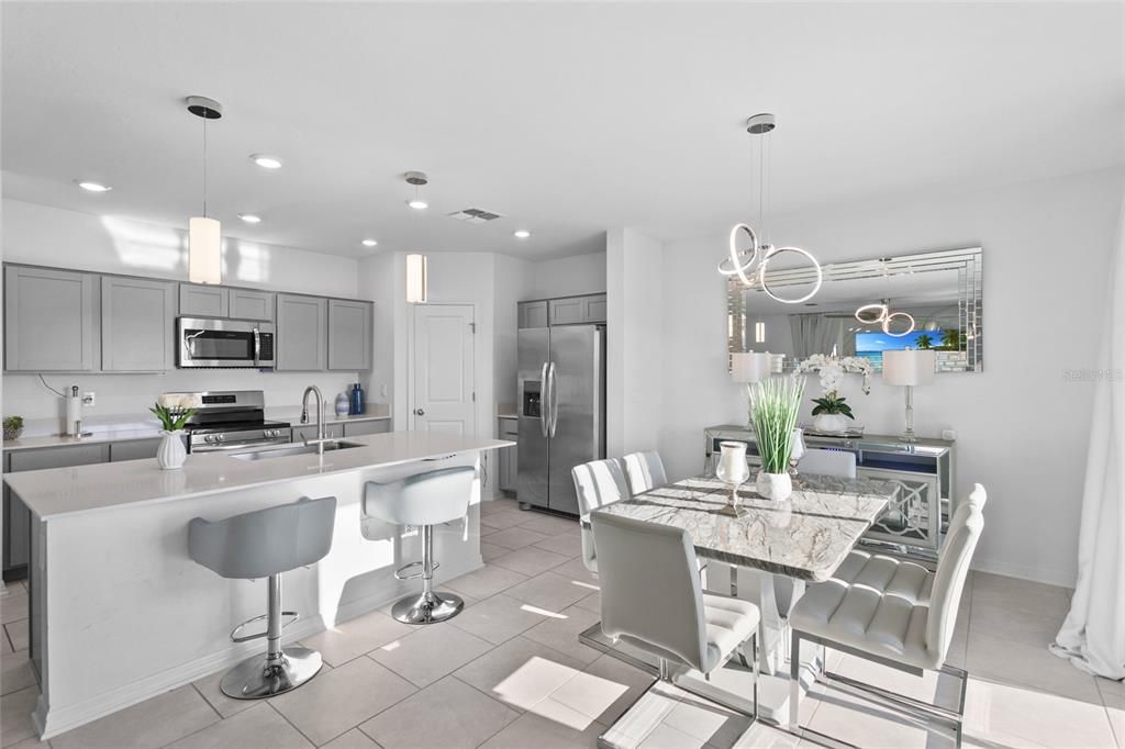 For Rent: $2,200 (4 beds, 2 baths, 1933 Square Feet)