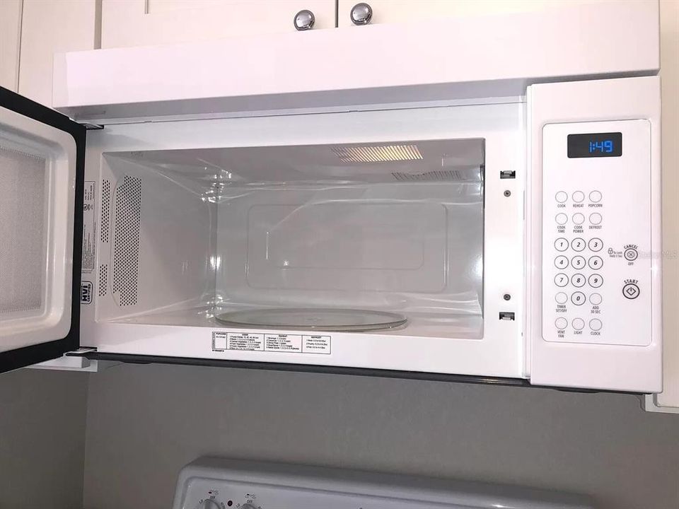 На продажу: $240,000 (2 спален, 2 ванн, 982 Квадратных фут)