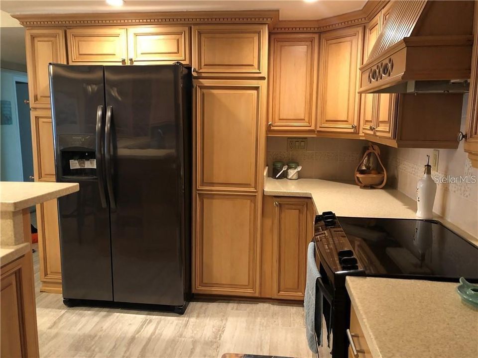 For Rent: $6,000 (2 beds, 2 baths, 1298 Square Feet)