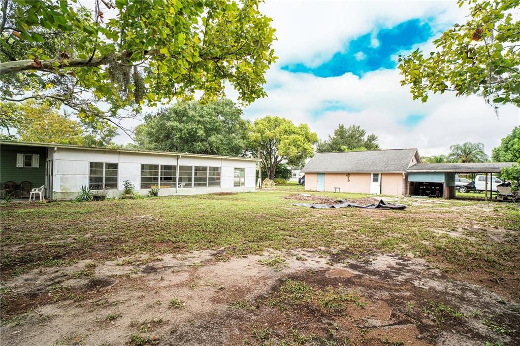 Active With Contract: $675,000 (3 beds, 1 baths, 1440 Square Feet)