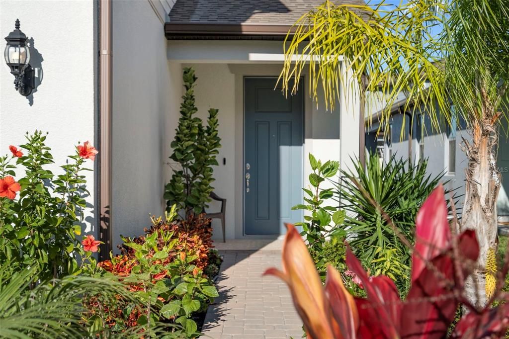 For Rent: $3,099 (5 beds, 3 baths, 2615 Square Feet)