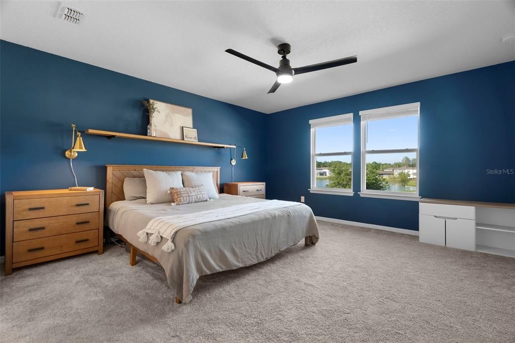 For Rent: $3,099 (5 beds, 3 baths, 2615 Square Feet)