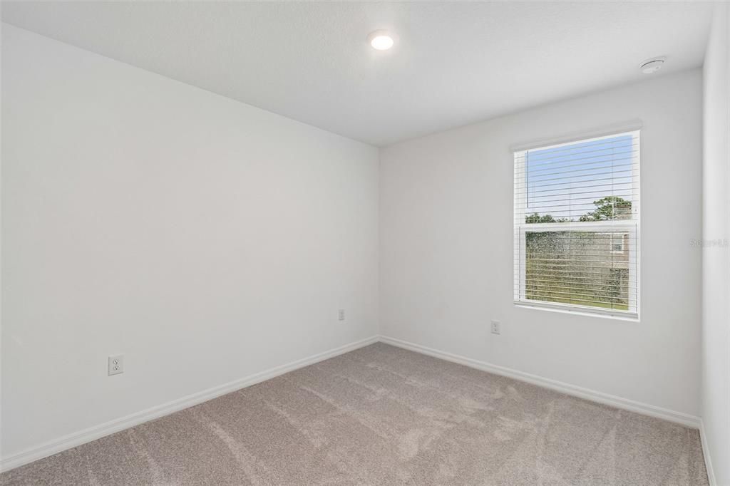 For Rent: $2,200 (3 beds, 2 baths, 1404 Square Feet)