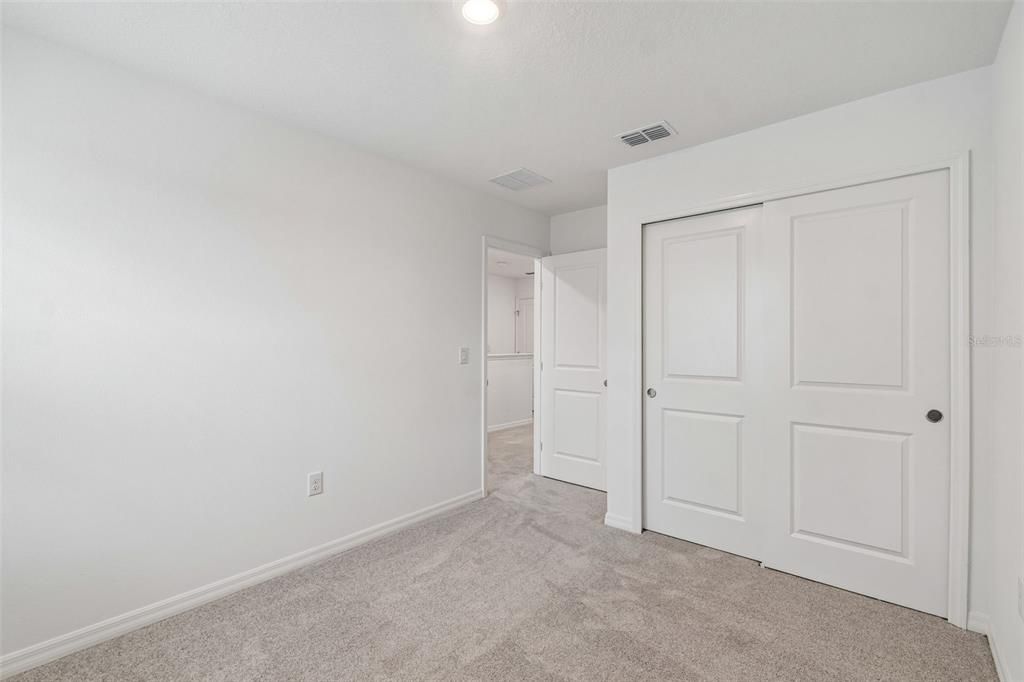 For Rent: $2,200 (3 beds, 2 baths, 1404 Square Feet)