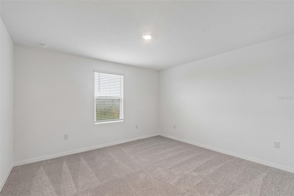 For Rent: $2,200 (3 beds, 2 baths, 1404 Square Feet)
