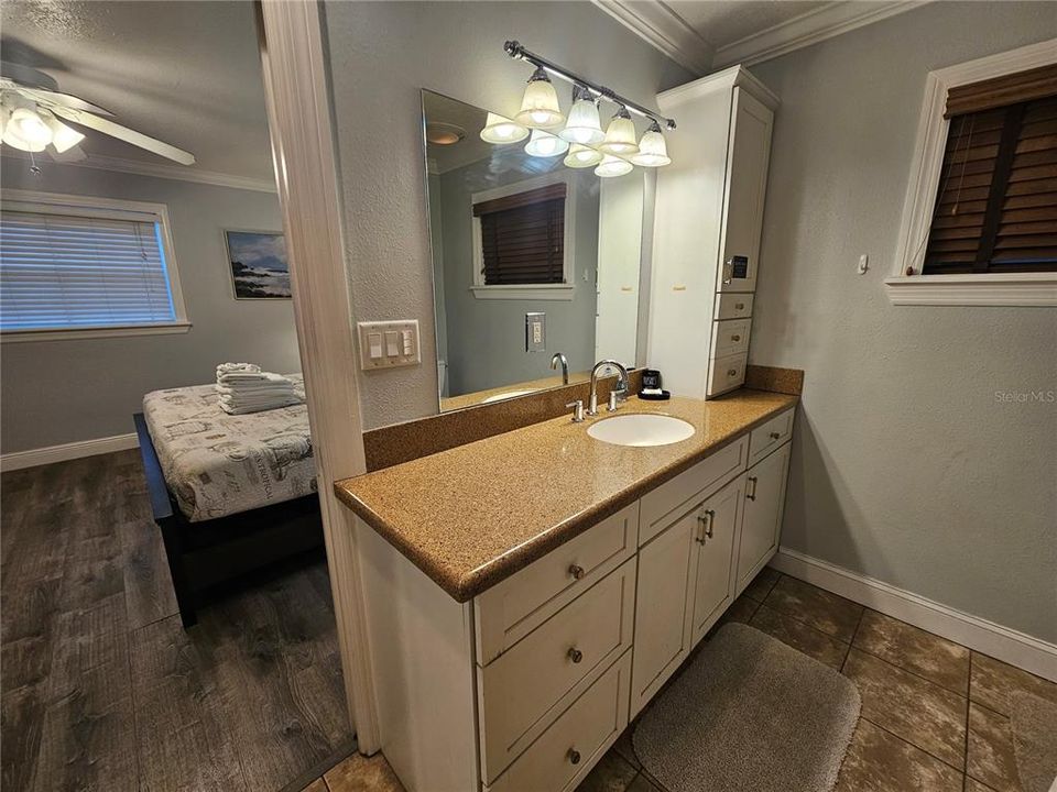 В аренду: $3,900 (3 спален, 2 ванн, 2252 Квадратных фут)