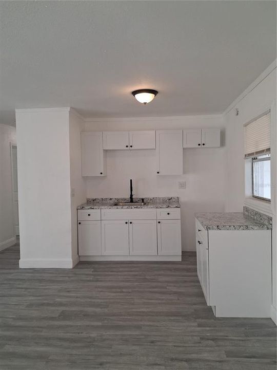 For Sale: $279,900 (3 beds, 2 baths, 1000 Square Feet)