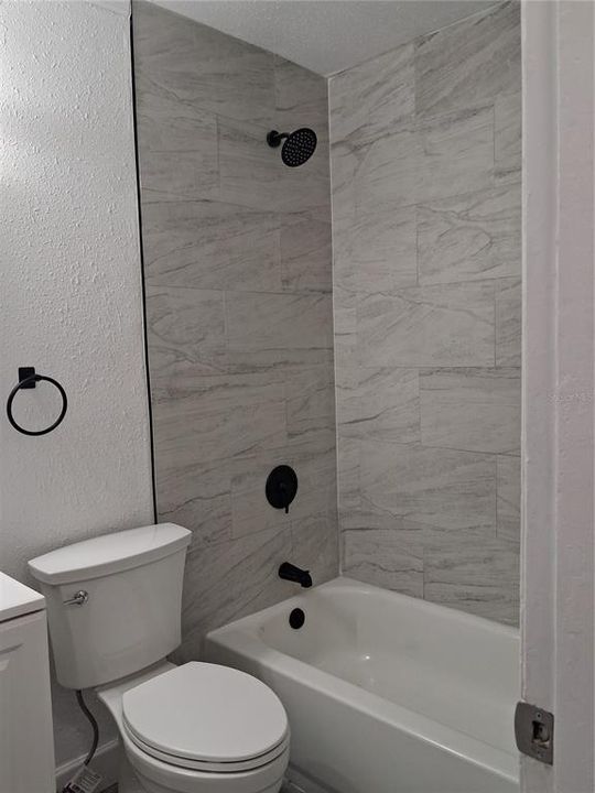 For Sale: $279,900 (3 beds, 2 baths, 1000 Square Feet)