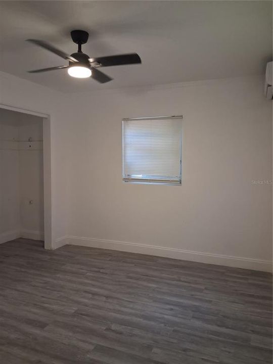 For Sale: $279,900 (3 beds, 2 baths, 1000 Square Feet)