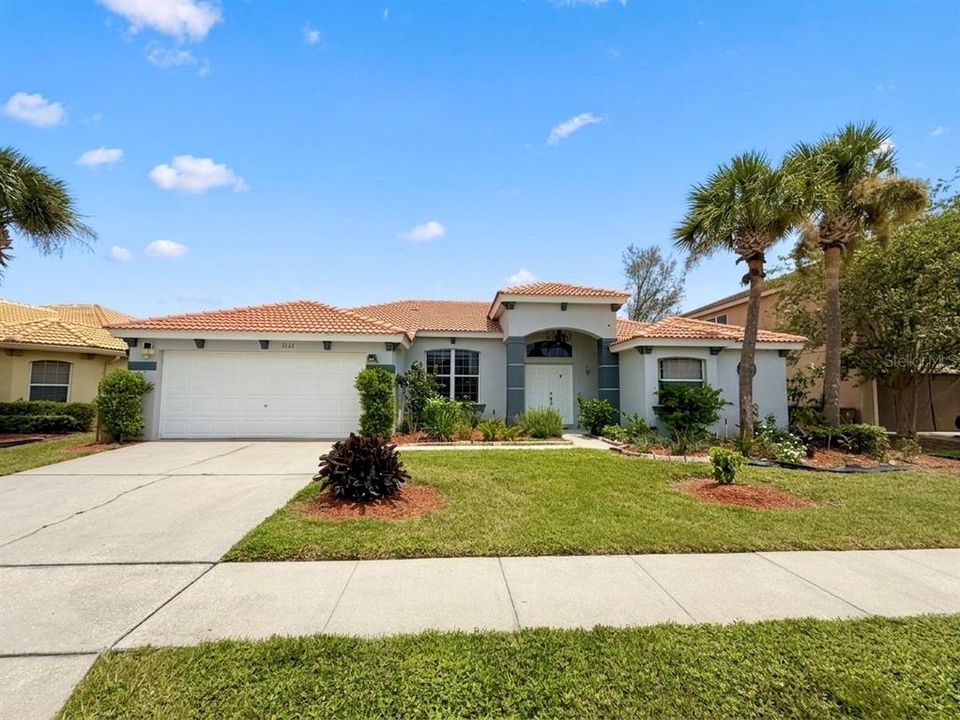 For Sale: $499,900 (4 beds, 3 baths, 2351 Square Feet)