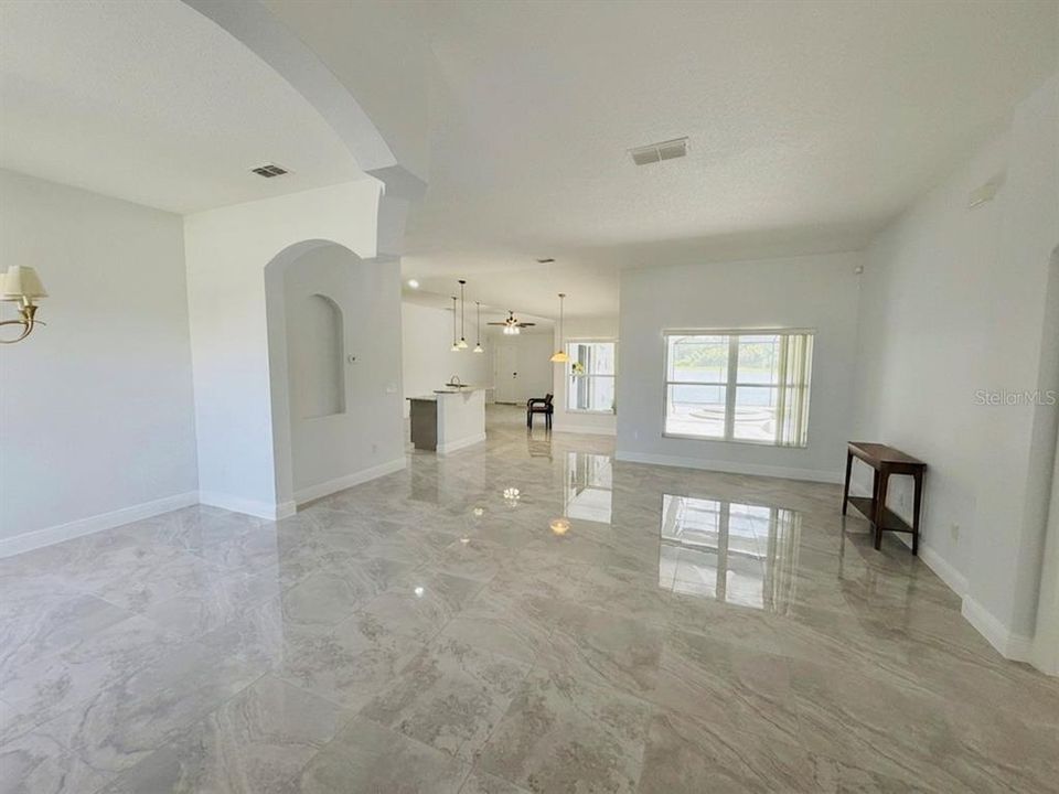 For Sale: $499,900 (4 beds, 3 baths, 2351 Square Feet)